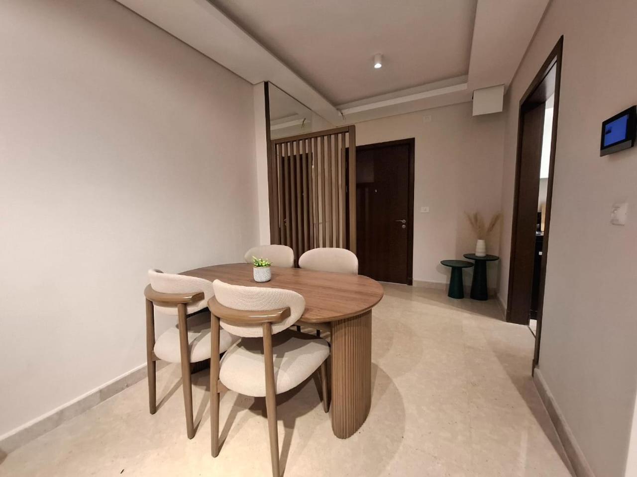 Mynt Stay Zed West Residence 2 Bedroom E1E213 Sheikh Zayed City Ngoại thất bức ảnh