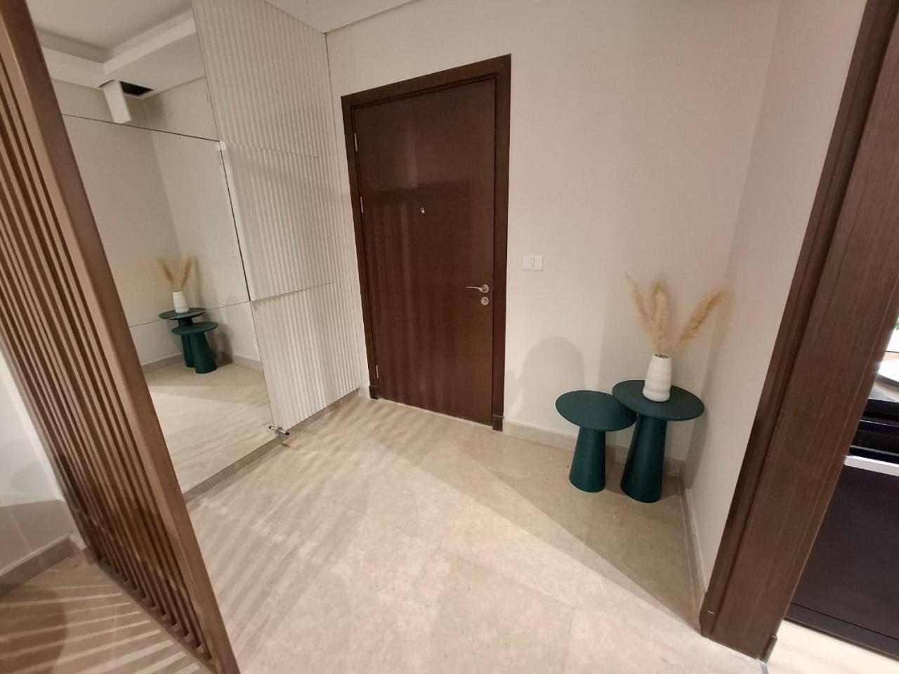 Mynt Stay Zed West Residence 2 Bedroom E1E213 Sheikh Zayed City Ngoại thất bức ảnh