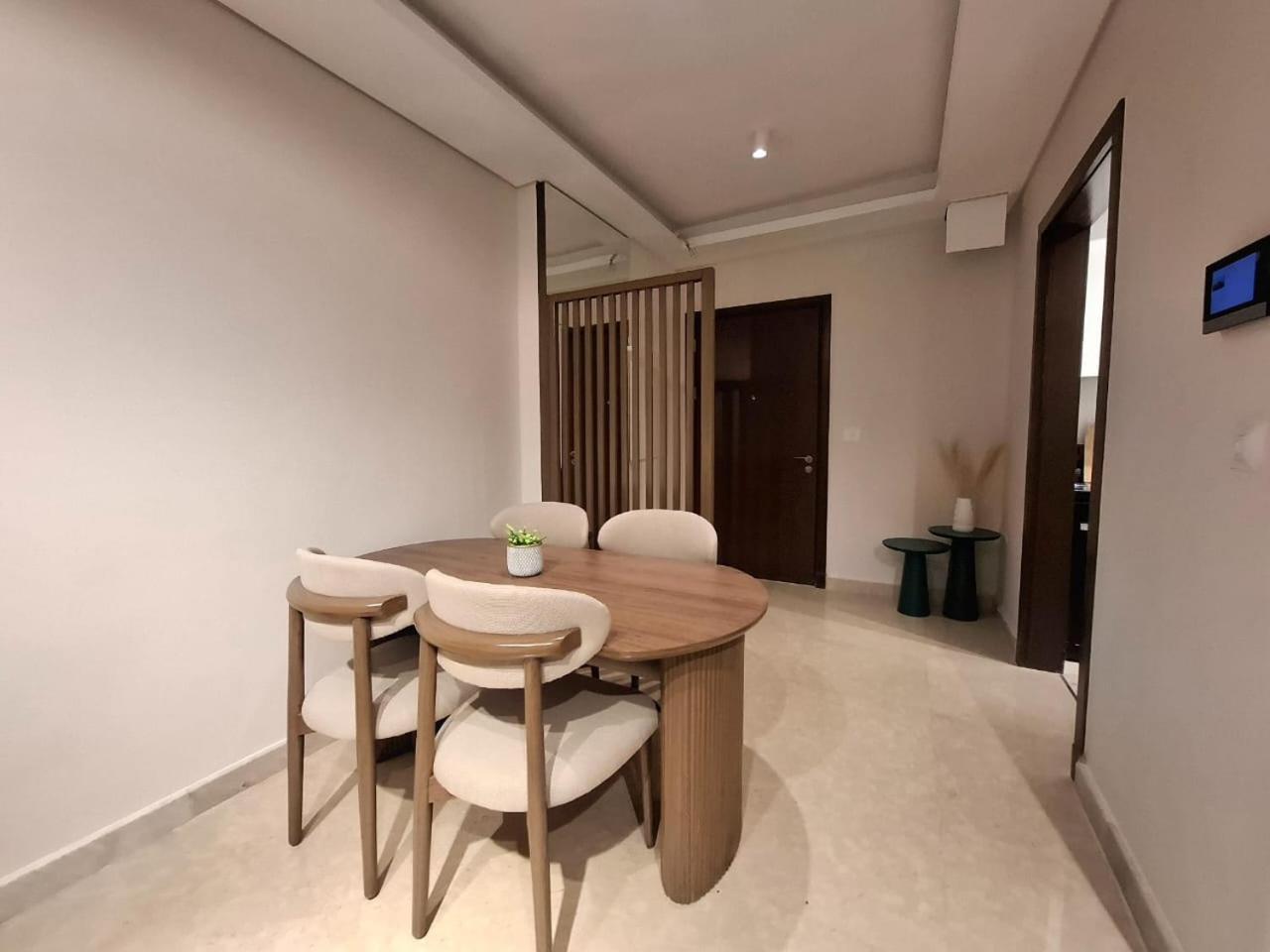 Mynt Stay Zed West Residence 2 Bedroom E1E213 Sheikh Zayed City Ngoại thất bức ảnh